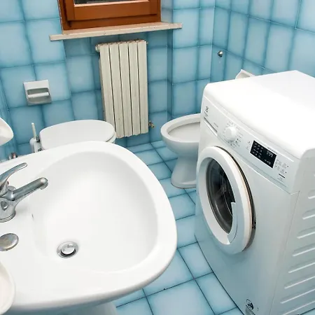 Marcelli, Trilocale Con Giardino A Pochi Passi Dal Mare M120