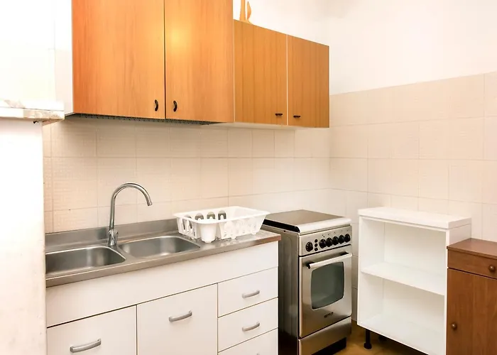 Marcelli, Trilocale Con Giardino A Pochi Passi Dal Mare M120 * Marcelli